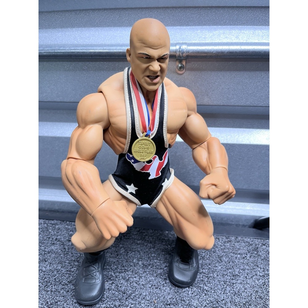 2005 JAKKS WWE WORLD WRESTLING RING GIANTS KURT ANGLE 14" POSEABLE ACTION FIGURE